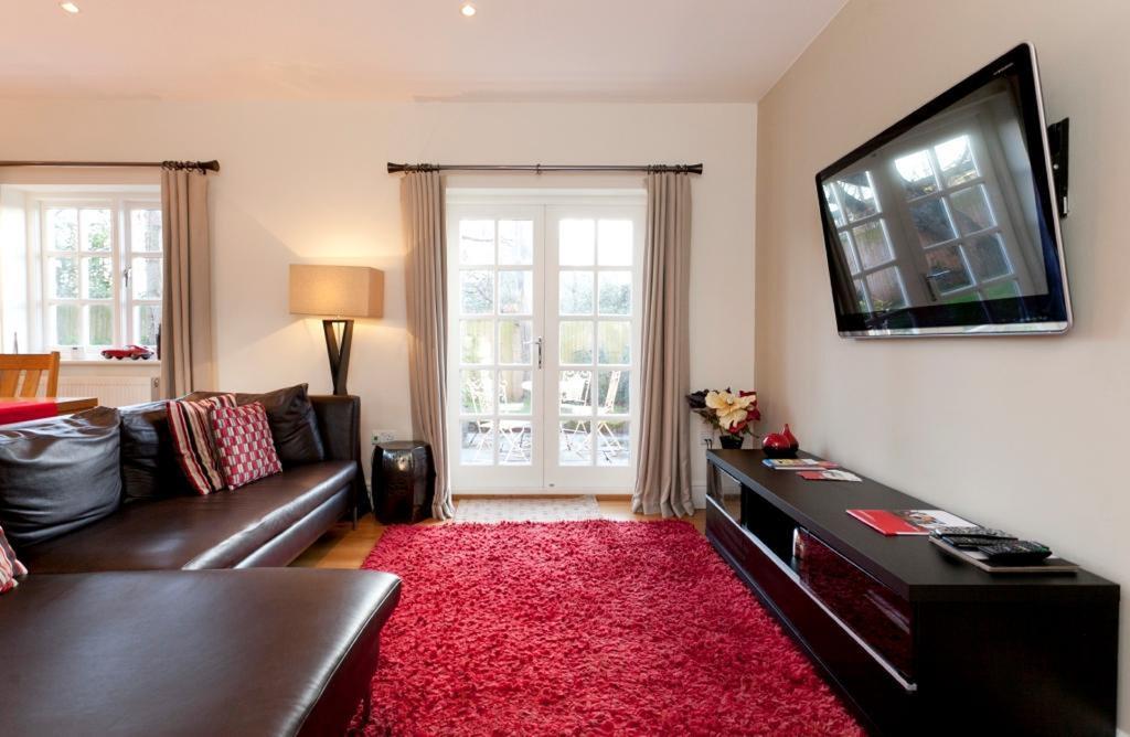 Dbs Serviced Apartments Castle Donington Exterior photo