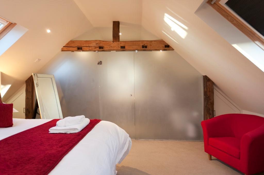 Dbs Serviced Apartments Castle Donington Room photo
