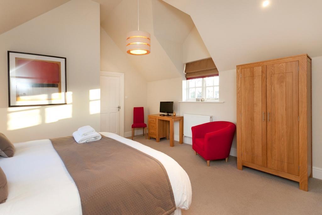 Dbs Serviced Apartments Castle Donington Room photo